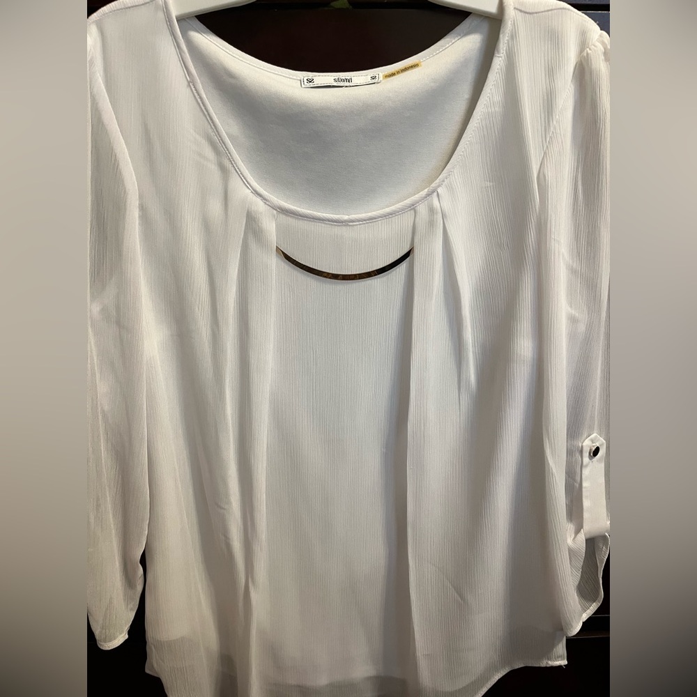 Beautiful white top
